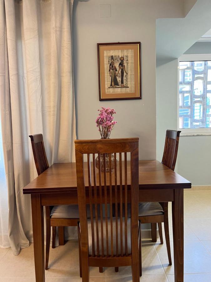 Apartment In Skanderbeg Square - Tirana Center 2 Ngoại thất bức ảnh